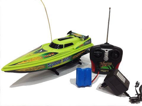 Remote control boat