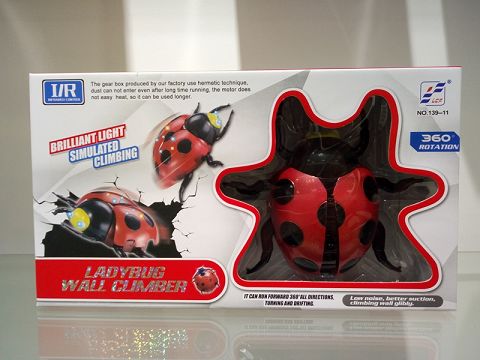 Remote control light seven star ladybug climbing car with USB cable