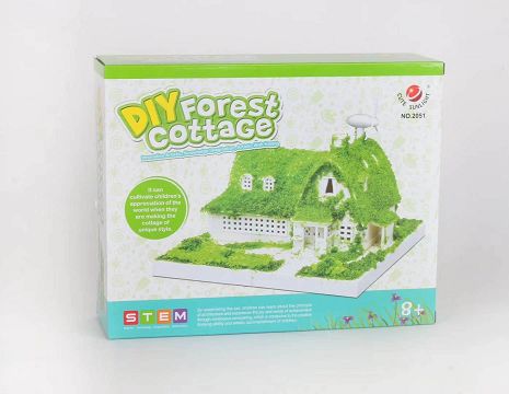 Self-contained forest bear cabin