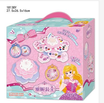 Princess yani make-up