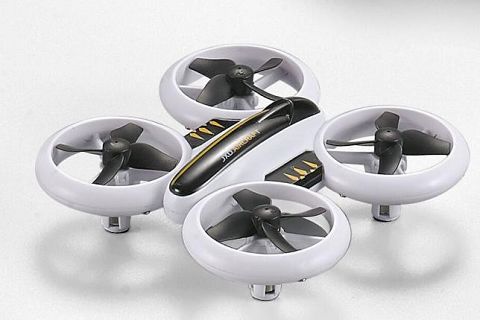 Four axis aircraft