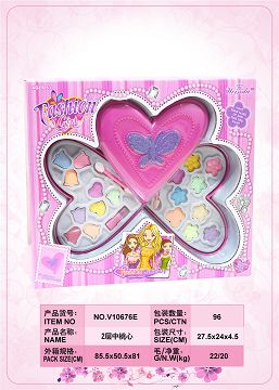 A medium heart - shaped make-up box with two layers