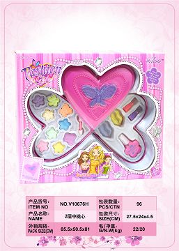 A medium heart - shaped make-up box with two layers