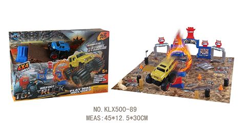 Four-drive inertial off-road vehicle track