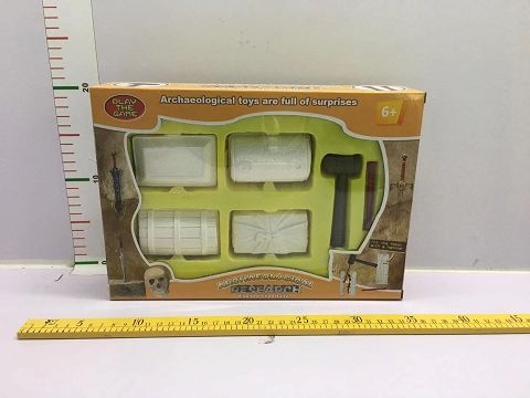 Archaeological gems in boxes