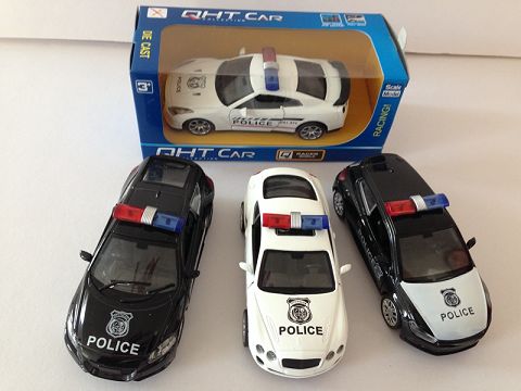 1:32 Volkswagen shancool, Honda, bentley, nissan alloy recovery police car, door open (window box, four two-color hybrid)