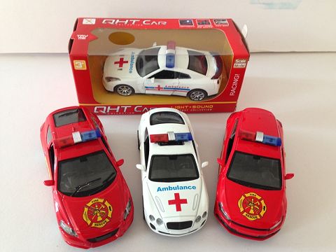 1:32 Volkswagen sangku, Honda, bentley, nissan alloy recoil fire engine, ambulance, door open, sound and light in front light (window box, four two-color mixed)