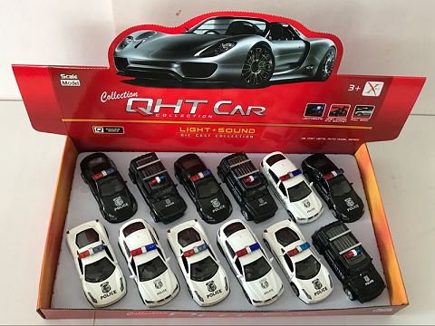 1:32宝马X6，M5，法拉利，悍马，合金回力警车,2开门，前内灯带声光（12只装一展示盒,四款各一色混装）