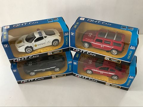 1:32宝马X6，M5，法拉利，悍马，合金回力俄文消防车,2开门（开窗盒,四款各一色混装）