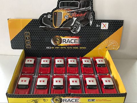 1:32合金回力老爷车消防车,2开门，前内灯带声光（12只装一展示盒,1款1色混装）