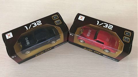 1:32 alloy recovery old car police car,2 doors (window box,1 style and 2 colors mixed)