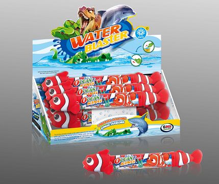 Clown fish water cannon
