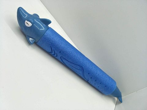 Injection molded shark pearl cotton water cannon