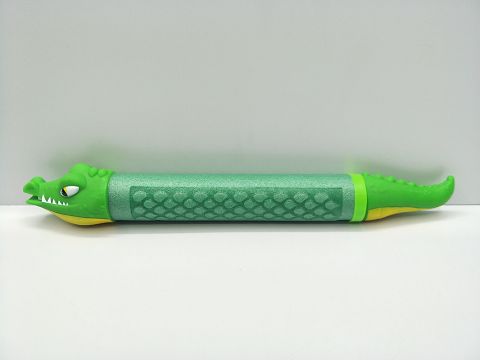 Crocodile water cannon (middle) pearl cotton water cannon