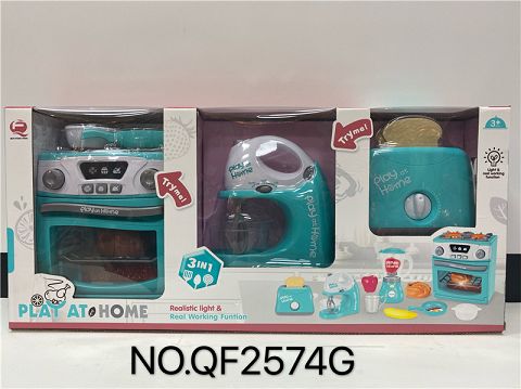 浅绿色 三合一小家电组合                    （浅绿色烤箱.3粒5号电池.带灯光和仿真声,浅绿色搅拌机.2粒5号电池.电动旋转功能带灯光，浅绿色面包机.没电动功能、手动动作)                                   包电