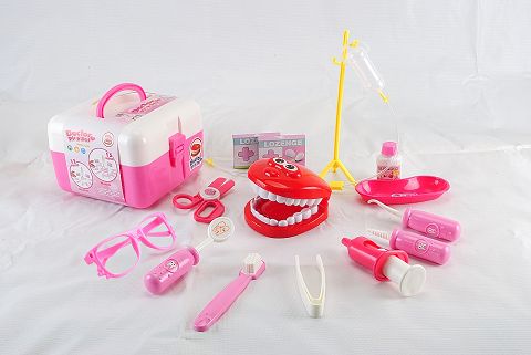 The dentist toys
