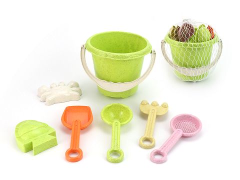 Beach bucket combination