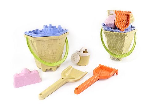 Beach bucket combination