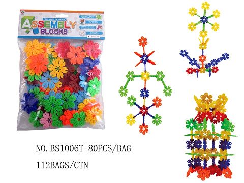 80PCS of 4.4cm snowflakes