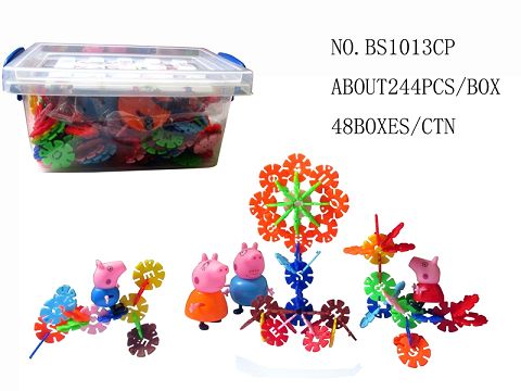 About 240 3CM round snowflakes with 4 peppa pig