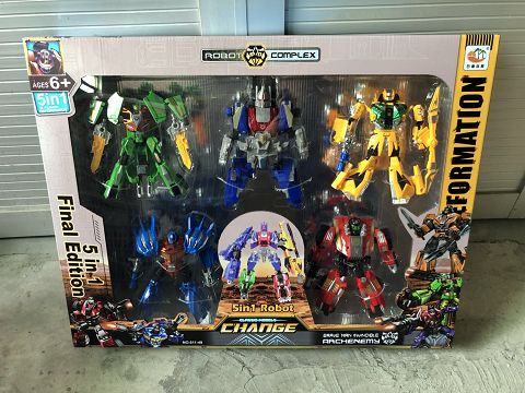 Pentahedral hypervariable diamond