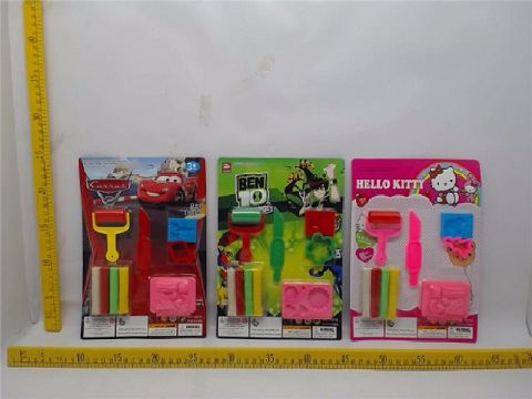 Three kinds of mixed colored clay